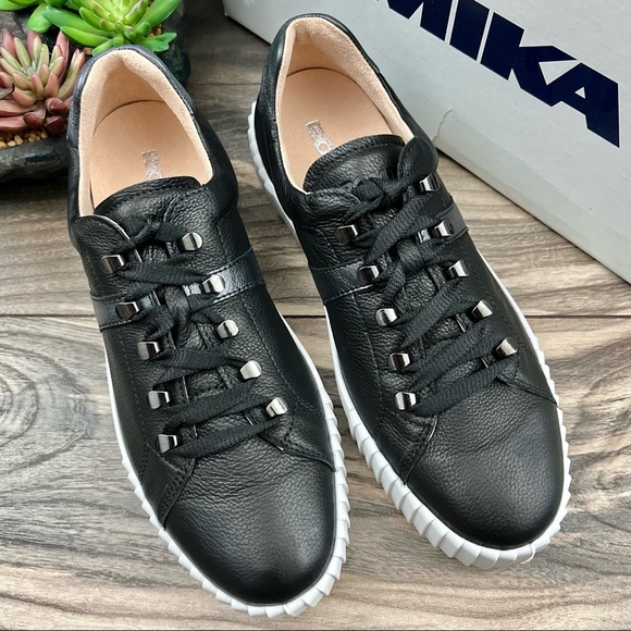 NIB Romika Montreal S 04 Black Leather Platform Low Top Sneaker 39 8-8.5 - Picture 2 of 12
